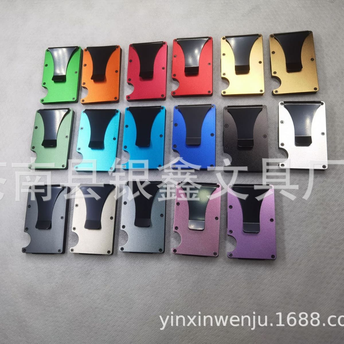 Carbon fiber metal card holder anti-theft NFC ultra-thin compact large capacity anti-demagnetization bank card sleeve