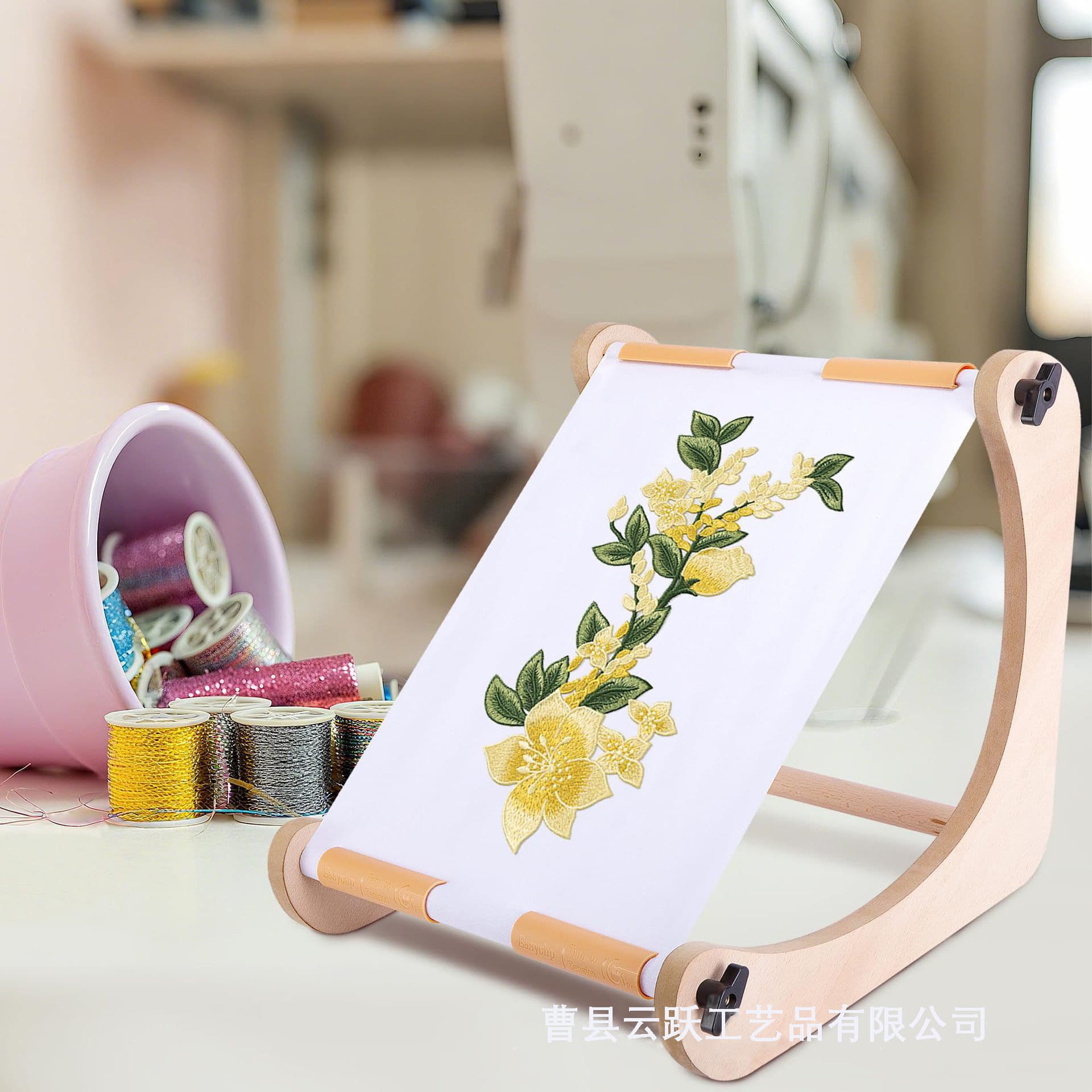 Wooden Adjustable Embroidery Table Frame Cross Stitch Hoop Frame Lap or Desktop Tapestry Needle Embroidery Finishing Frame Wholesale Embroidery Products