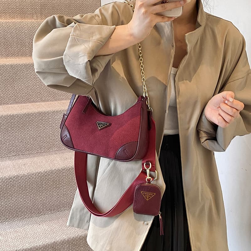 New Cross-Border Vintage Soft Leather Bag for Women 2024 New Frosted Crescent Bag High-End Chain Single Shoulder Crossbody