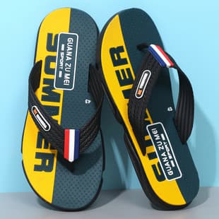 Men's Flip Flops Summer 2026 New Style Outdoor Anti-Slip Odor-Resistant Sandals Soft Sole Toe Separator Beach Shoes