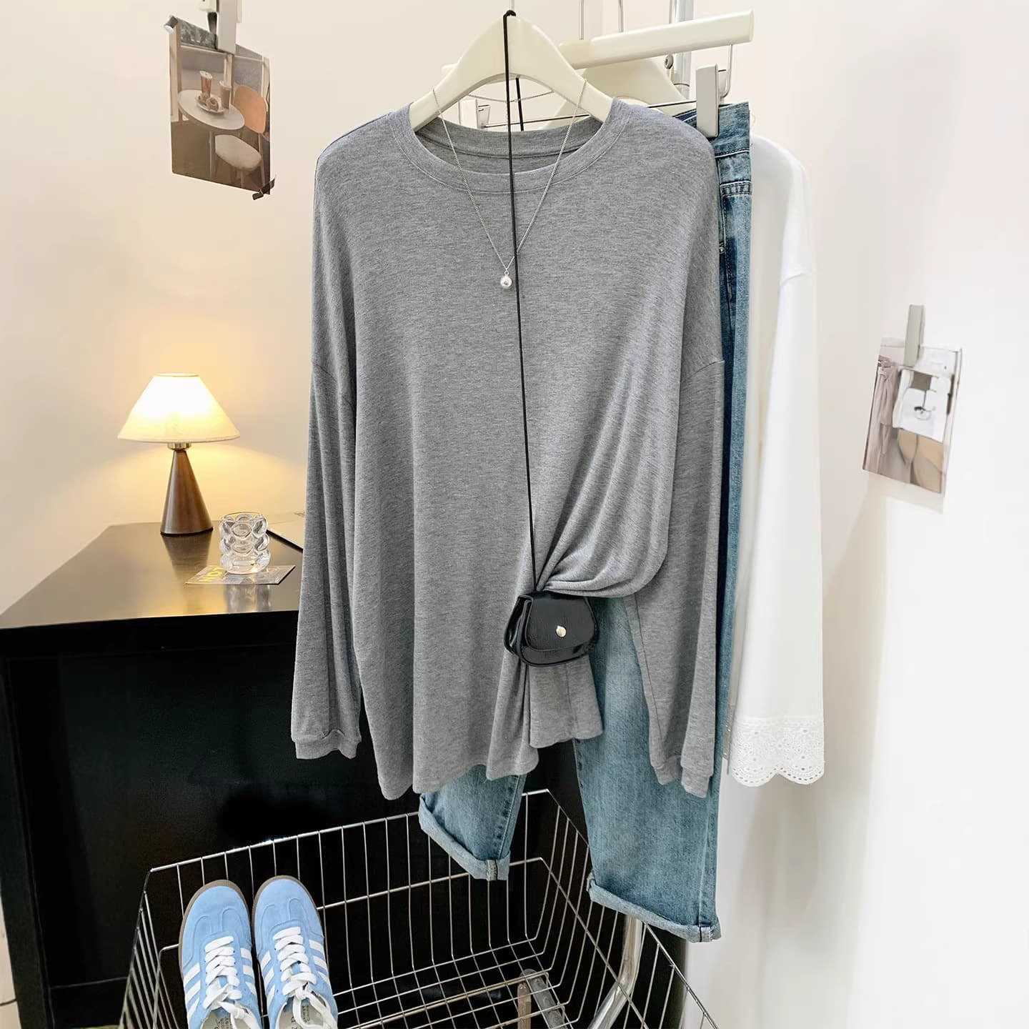 Relaxed Fit Stretchy Oversized Mask T-Shirt for Women, Round Neck, Long Sleeves with Cuffed Design for Fall/Winter, Soft Skin-Friendly Top Base Layer
