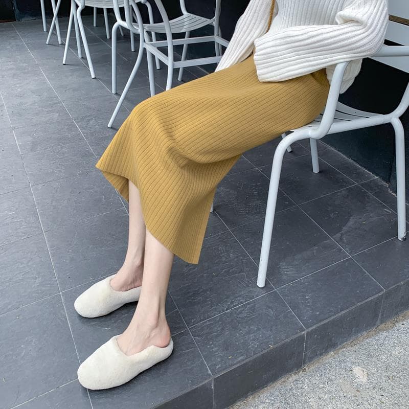 Knitted skirt for women in autumn and winter with sweater high waist mid-length line versatile thickened slit hip skirt