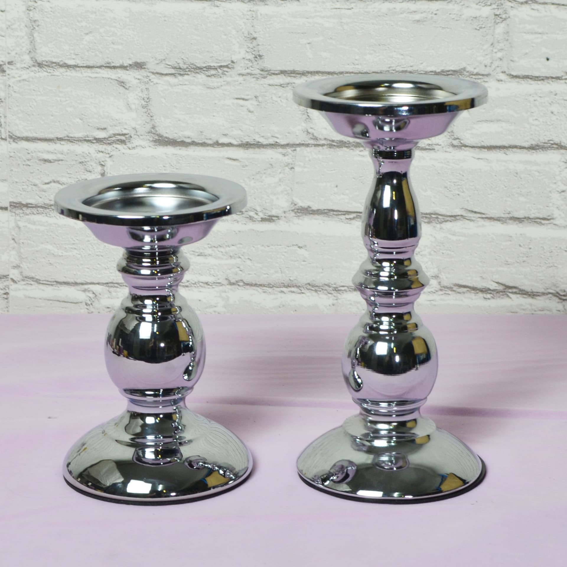 American-style candlestick holder for candlelight dinner, atmosphere decoration, silver iron craft candlestick, factory direct supply
