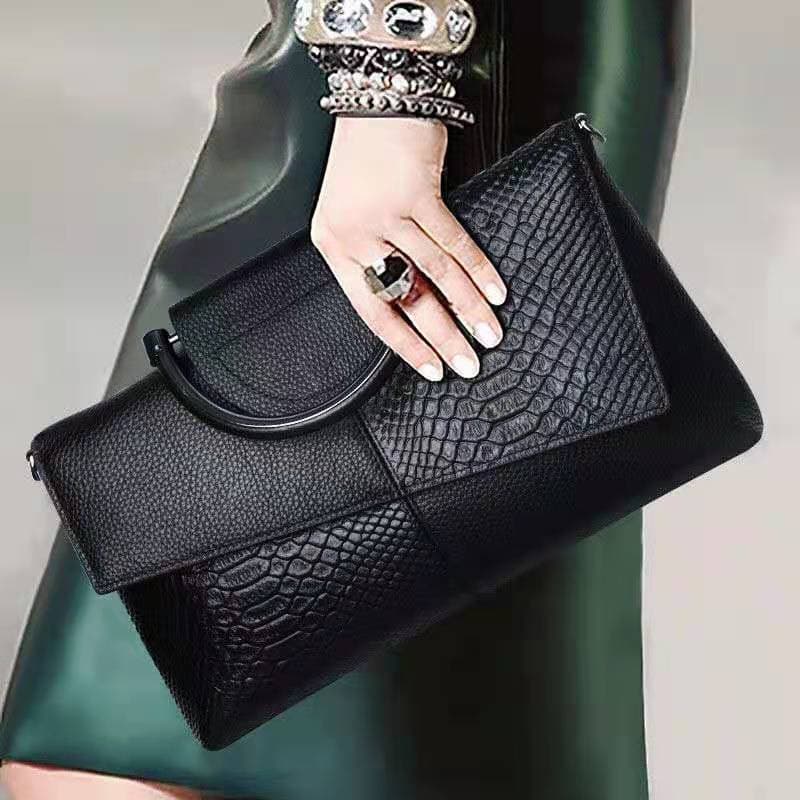 2026 New Genuine Leather Clutch Bag for Women, Top-Layer Cowhide Crossbody Bag, Fashionable and Elegant Banquet Handbag, Small Bag for Ladies