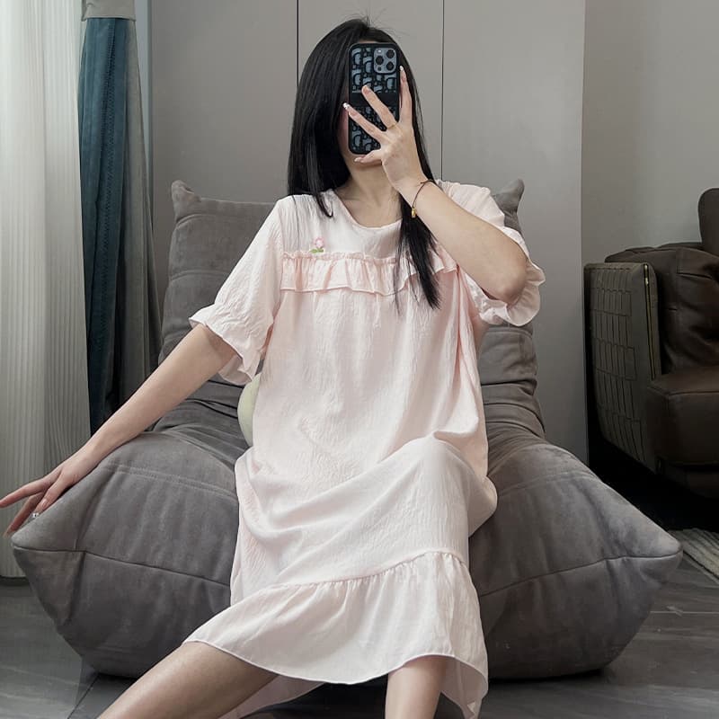 2026 new cloud cotton nightgown for women, sweet, loose, short-sleeved, lace, solid color, thin, can be worn outside, pajamas, home clothes
