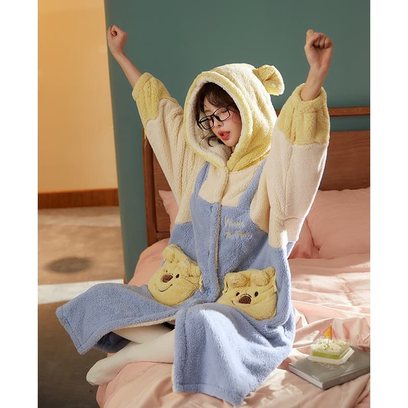Autumn/Winter Unisex Winnie the Pooh Anime Style Wind Spirit Clownfish Flannel Bathrobe Loungewear Pajamas