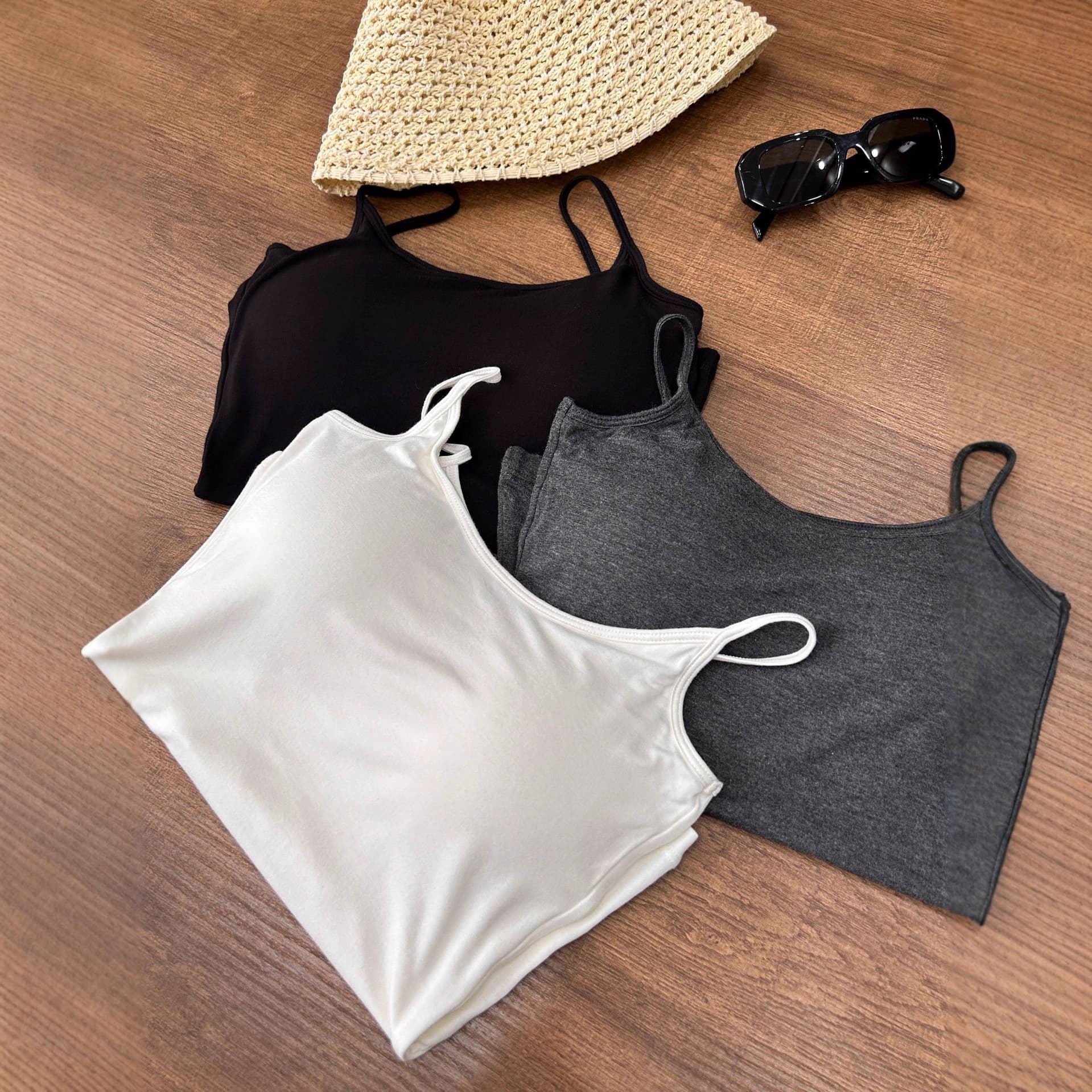 DY4127 - Ultra Soft Slim Fit Versatile Camisole (With Padded Bra)