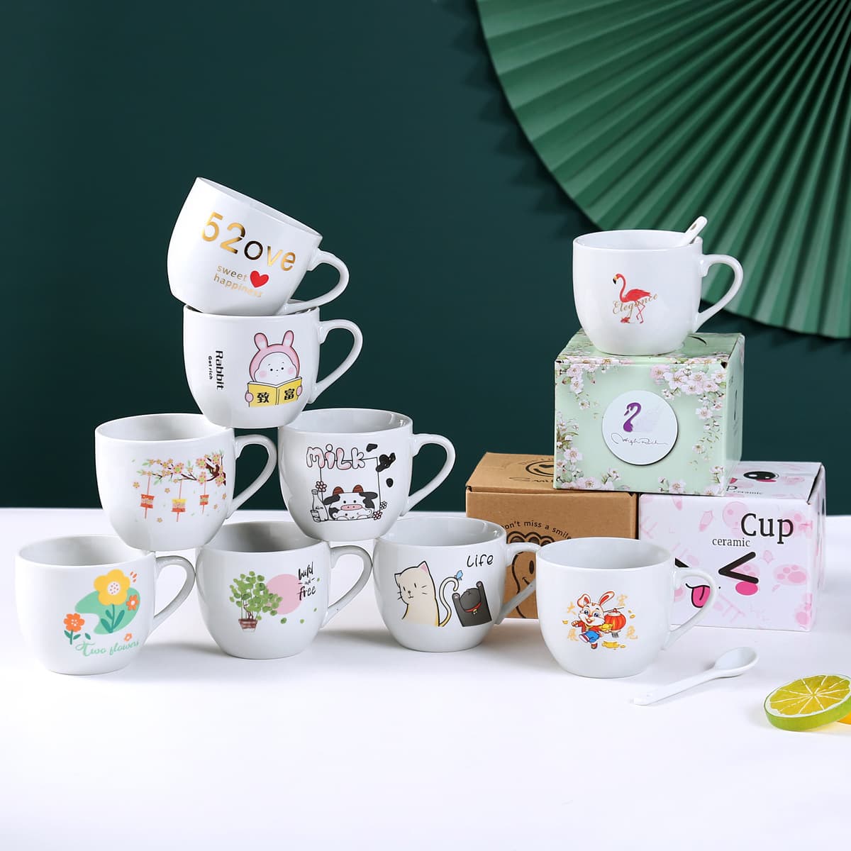 Wholesale creative cartoon ceramic cup couple cup opening gift suit coffee mug with spoon and logo