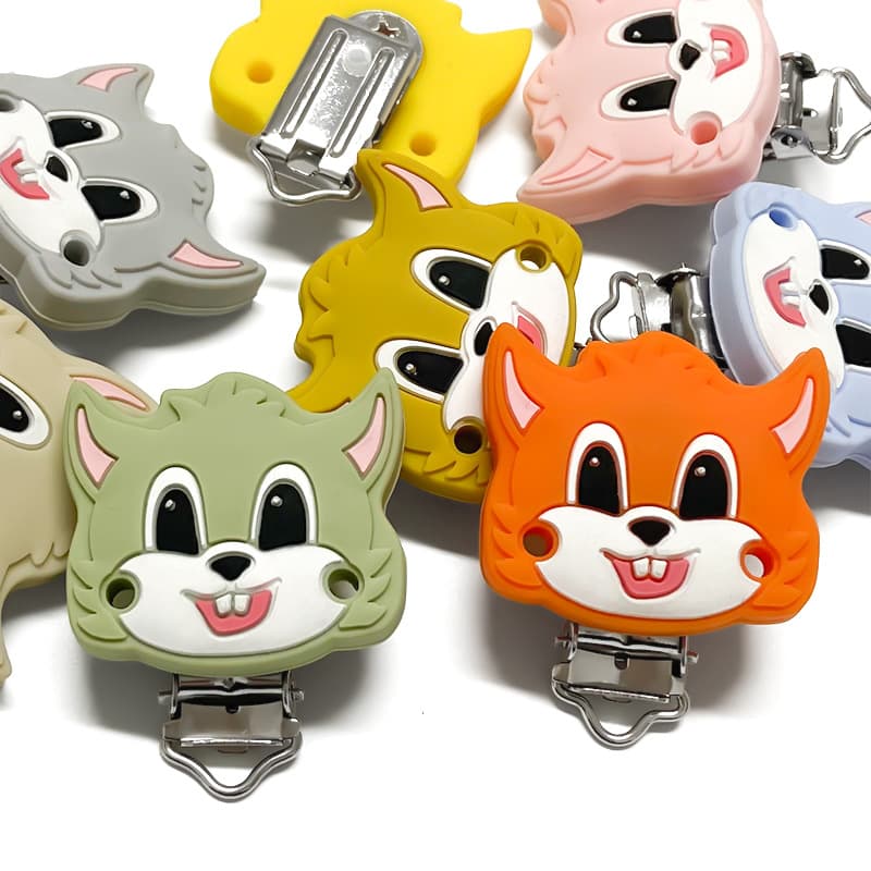 Cross-border new product cartoon animal squirrel silicone pacifier clip DIY teether anti-fall clip pacifier chain stainless steel clip
