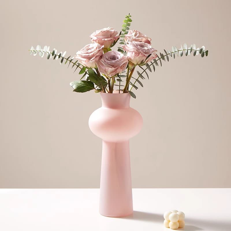 Modern simple glass vase, high-end decoration, pink living room flower arrangement, glass hydroponic flower vase with high appearance
