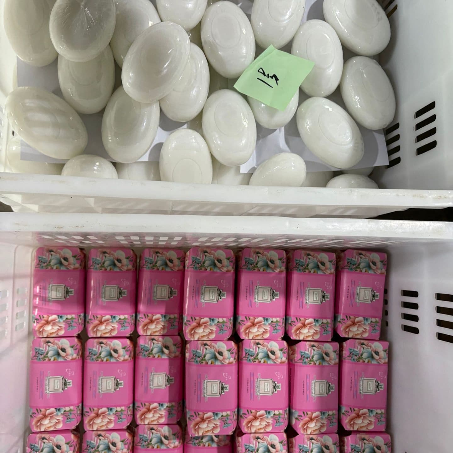Russian foreign trade popular handmade perfume essential oil soap machine soap flower scent bath cleansing skin care soap