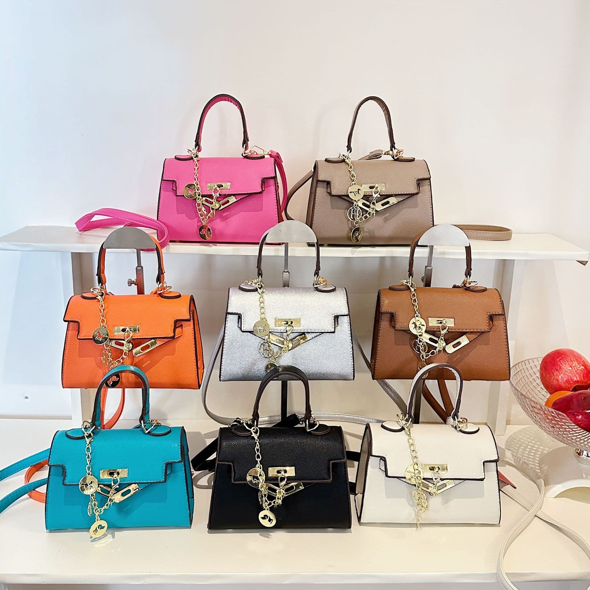 Cross-border women's bag 2025 new portable crossbody bag mother bag platinum bag European and American retro shoulder bag fashionable and versatile