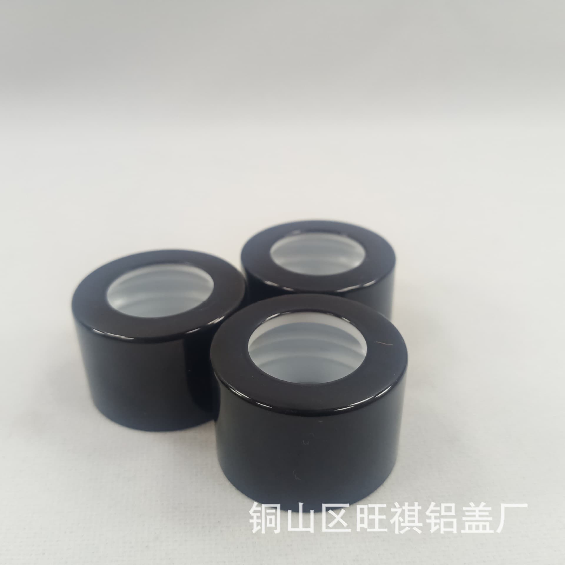 Free Sample Custom Logo 28-Tooth Flameless Aromatherapy Glass Bottle with Anodized Aluminum Cap, Screw Mouth Hollow Aluminum Cap