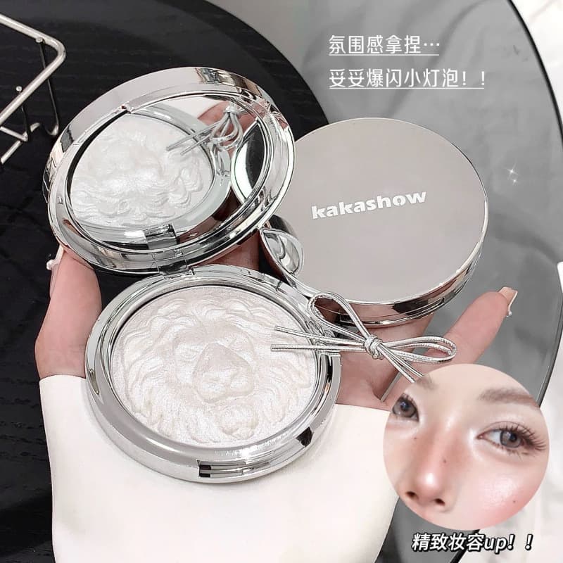 Kakashow Lion Series Highlighter Powder, Transparent Intense Sparkle Creamy Pearlescent Glow for Atmospheric Effect Highlighter Cream Makeup