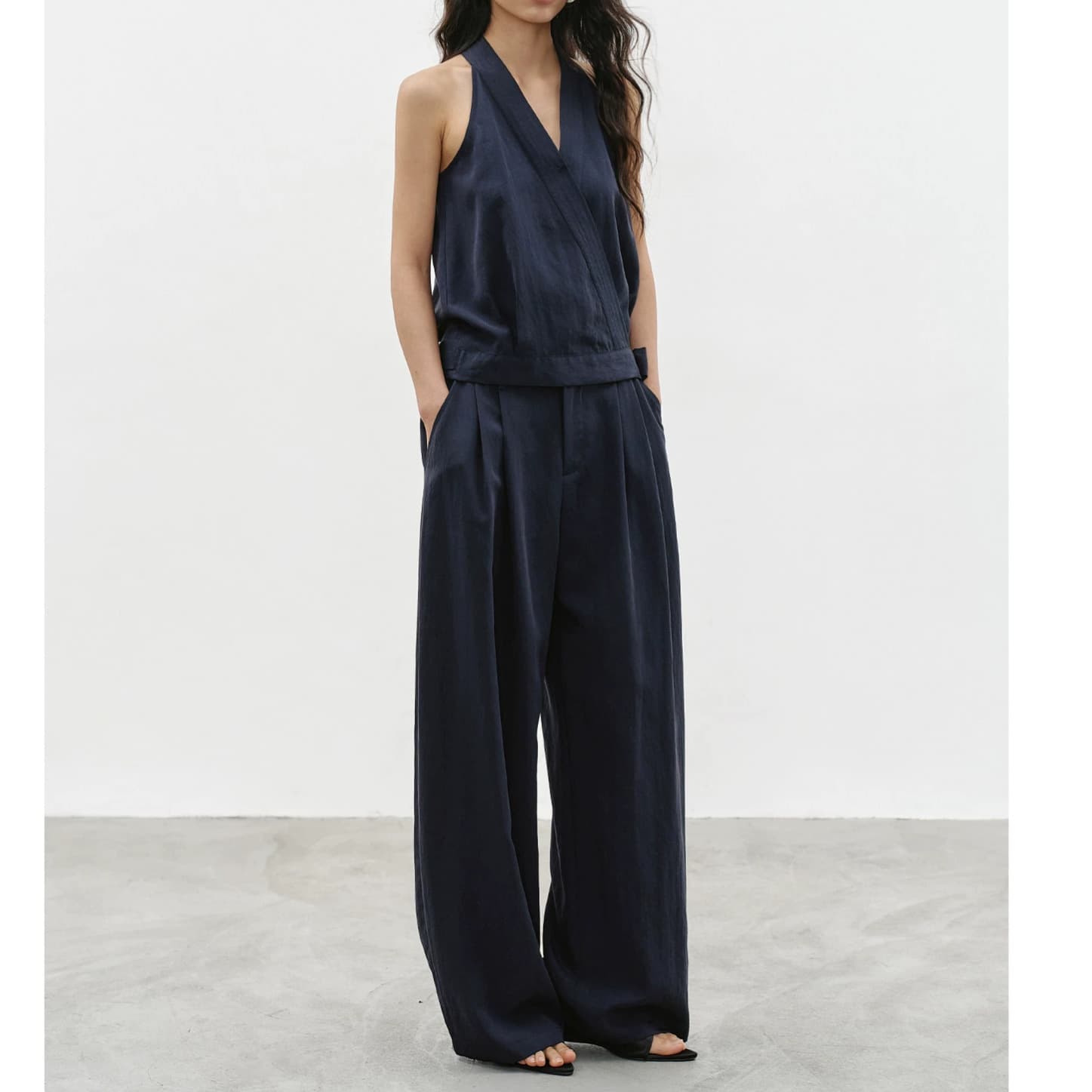 Relaxed Commute Lyocell Top and Wide-Leg Pants Two-Piece Set for Women Simple Suit