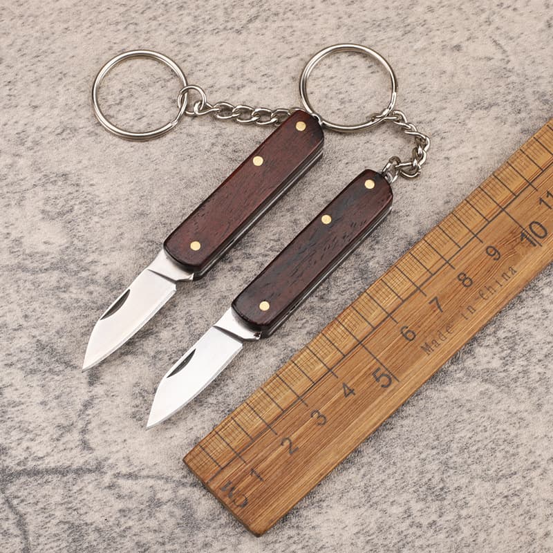 New Hot Selling Cross-Border Sandalwood Outdoor Portable Keychain Folding Camping Unlocked Sharp Folding EDC Knife