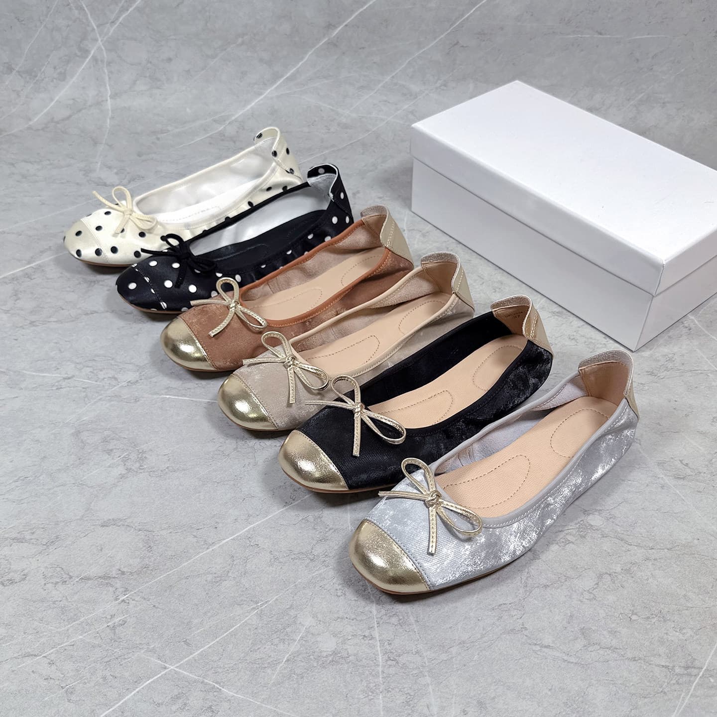 New Niche French Retro Style Bowknot Polka Dot Flat Ballet Shoes for Women, Ultra-Comfortable Genuine Leather Versatile Shallow-Mouthed Single Shoes