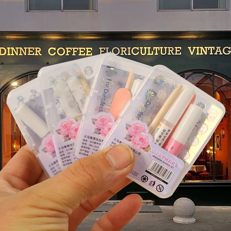 Wearable Nail Art Tool Kit Set Wholesale Cleaning Alcohol Wipes Nail Glue Fruit Gel Nail Art Material Pack