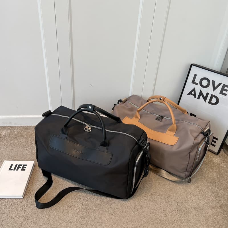 Large-capacity short-distance travel bag yoga fitness bag women's wet and dry portable travel bag training bag women's luggage bag