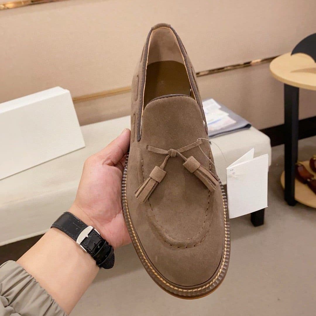 European Trend New Genuine Suede Leather Four-Season Men's Casual Sports Shoes Men's Fringe Soft Sole Versatile Skate Shoes