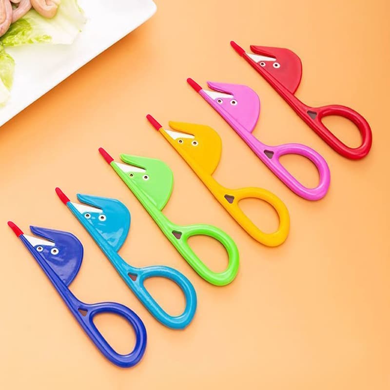Fish belly and duck intestine opener, eel/killifish cleaning kit with scaling and gutting functions