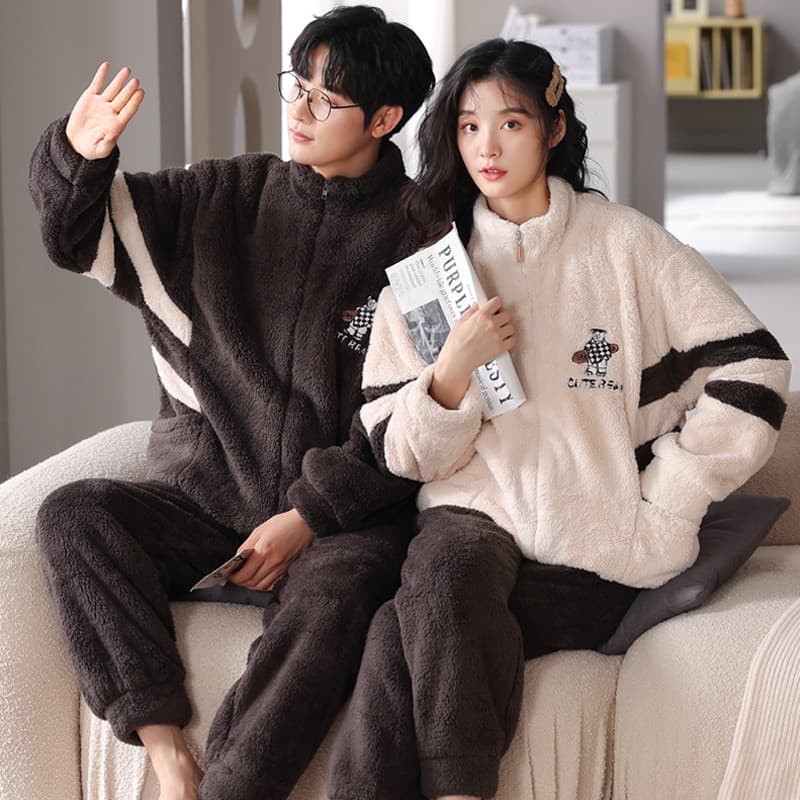 Wholesale Couple Pajamas Winter Coral Fleece Outwear Flannel Home Clothes Women's Autumn and Winter Men's Fleece Suit