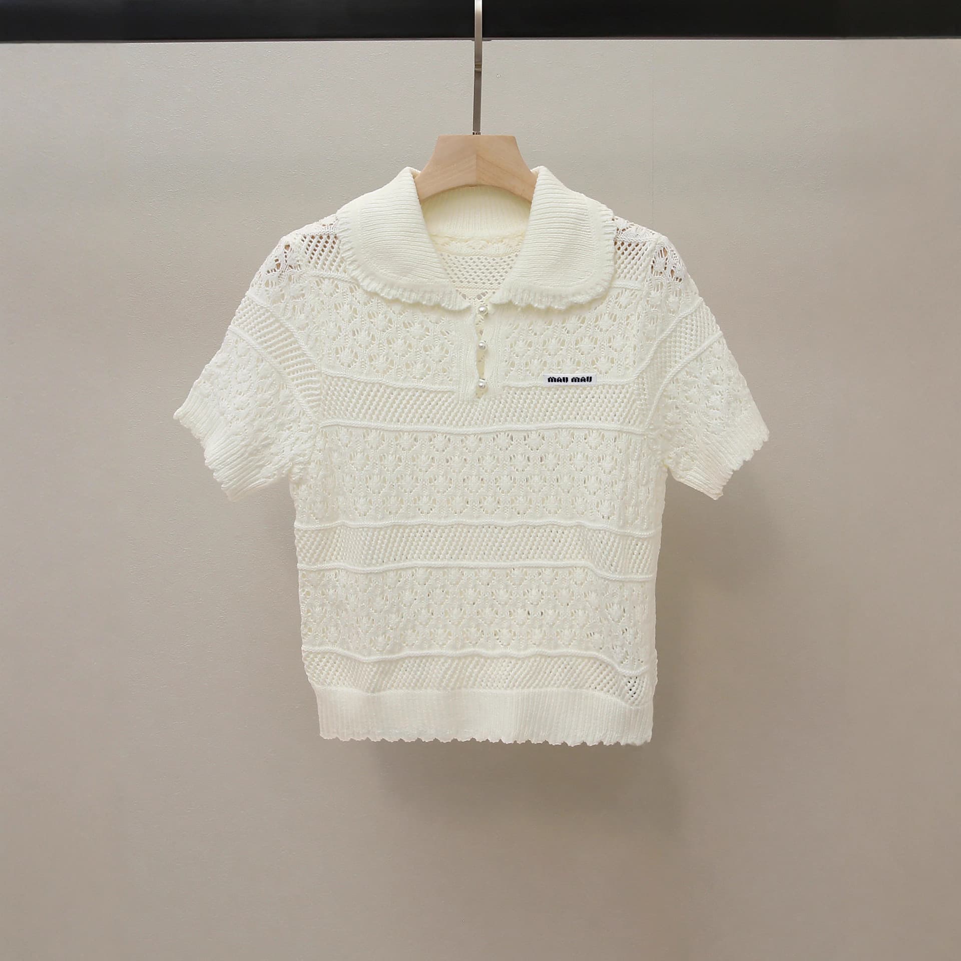 Shenzhen Nanyou High-End Women's Autumn New Sweet Age-Reducing Turn-Down Collar Embroidered Letter Hollow Out Short Knitwear