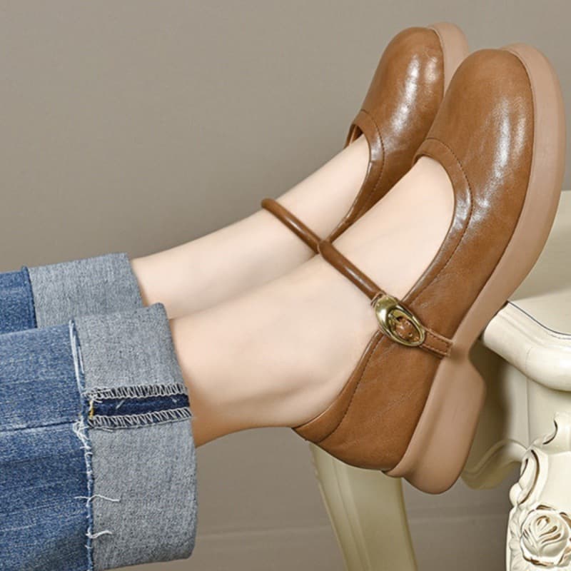 2024 Mall Same Style Chunky Heel Women's Flats Shallow Mouth French Style New Mary Jane Shoes Fall Bestseller Retro