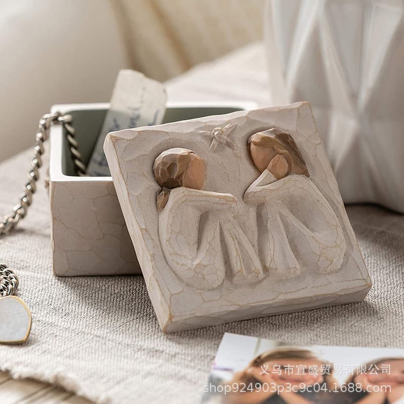 Cross-Border New Amazon Couple Storage Box Valentine's Day Decorations Resin Crafts Home Decorations Gifts