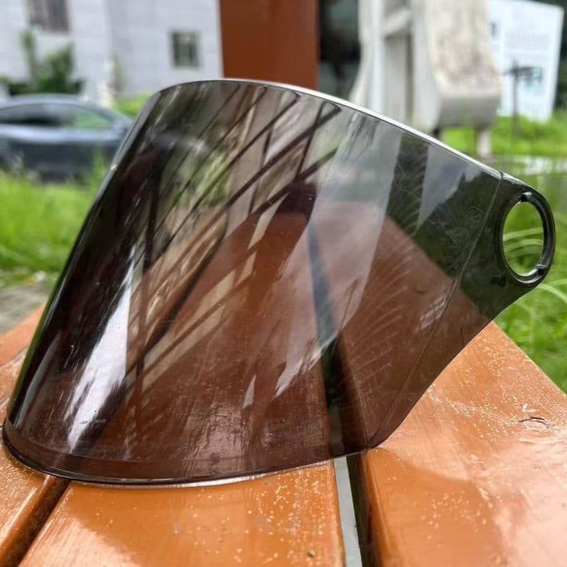 Supply Chain Wholesale for Large-Aperture Helmet Visors, High-Definition Electric Vehicle Face Shields, Half-Helmet Windshields, and Windproof Protective Covers
