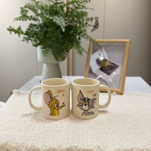Simple ins-style ceramic mug, large capacity for daily hydration, fun couple mug set.