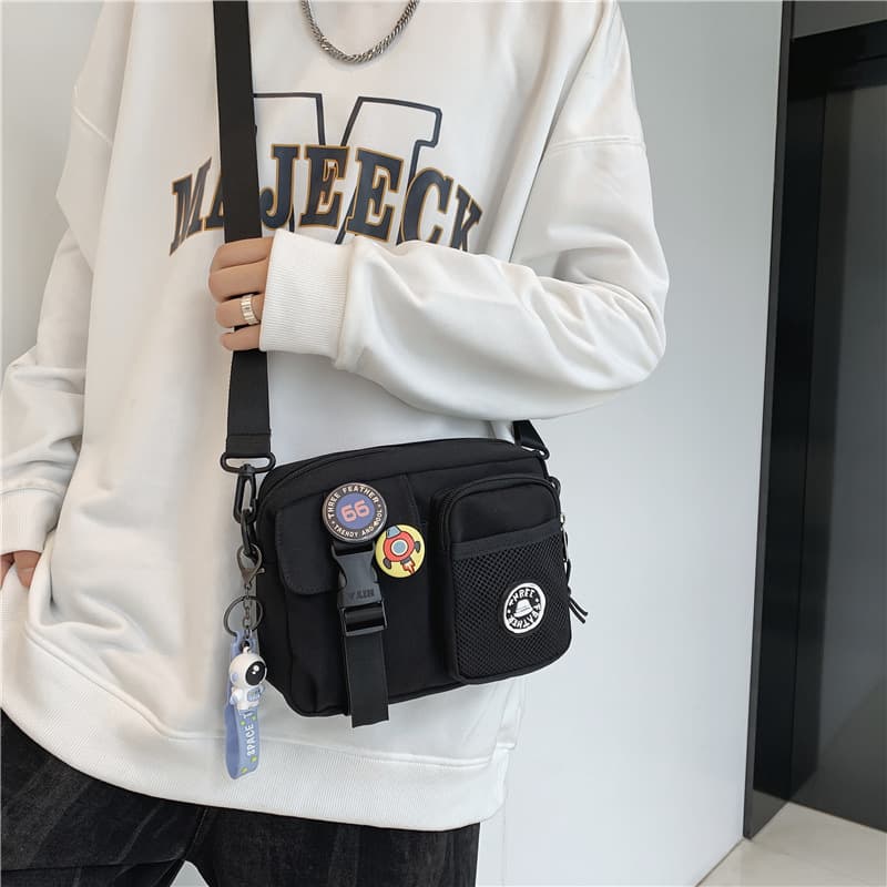 Casual crossbody bag for couples, trendy brand, women's sports bag, Harajuku style 2025 new shoulder student mobile phone bag