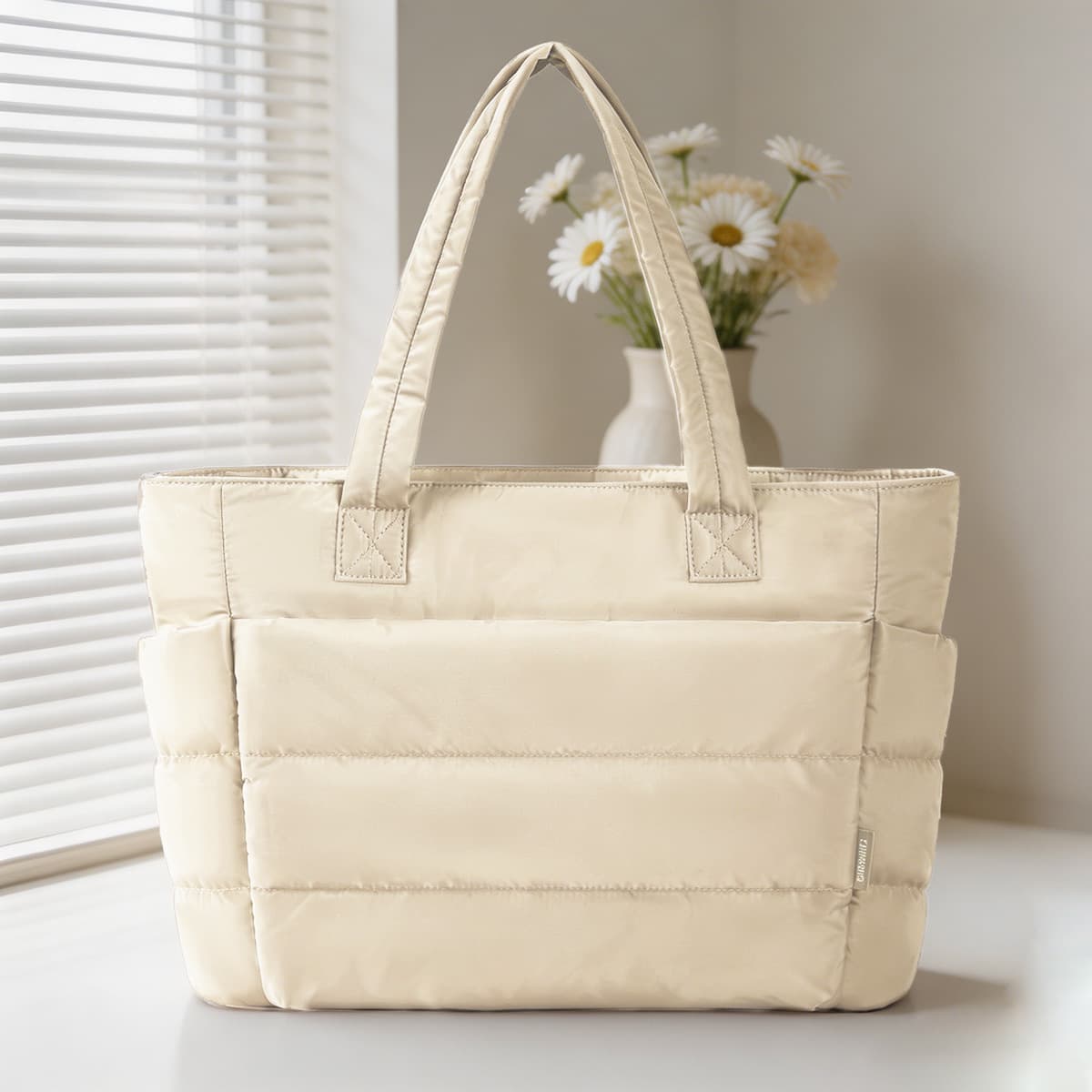 New Large Capacity Women's Tote Bag Lightweight Quilted Premium Handbag Yoga Gym Travel Bag Wholesale