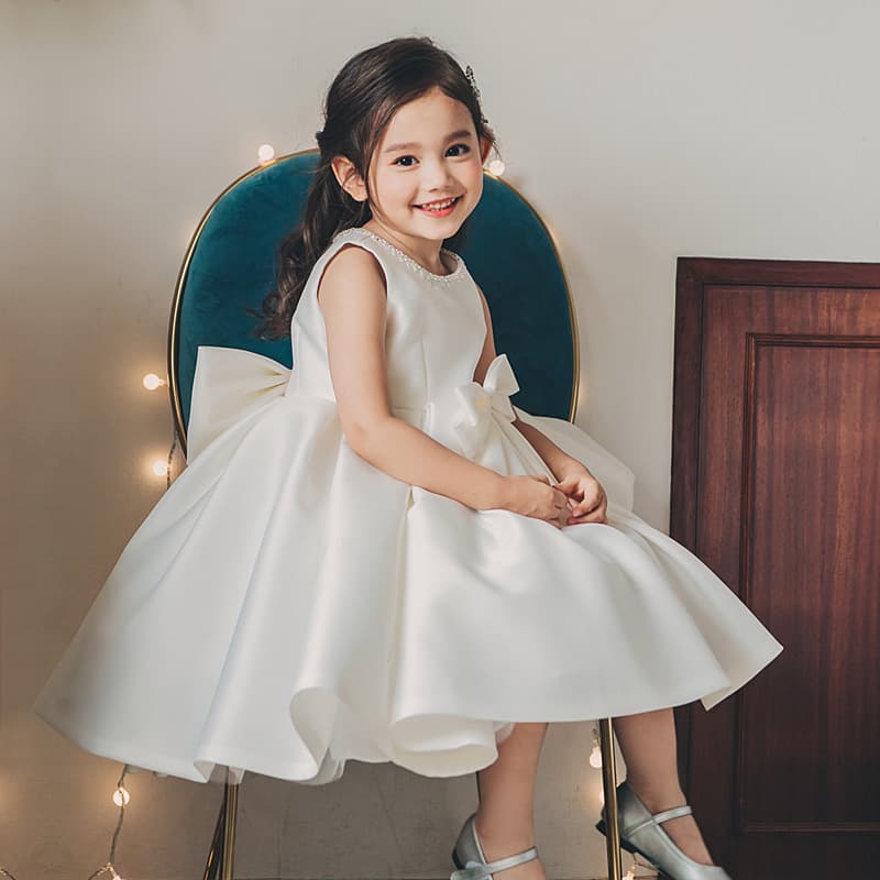 Piano Performance Children's Dress White Wedding Flower Girl Catwalk Princess Dress Super Fairy Baby One Year Old Girl Dress Autumn