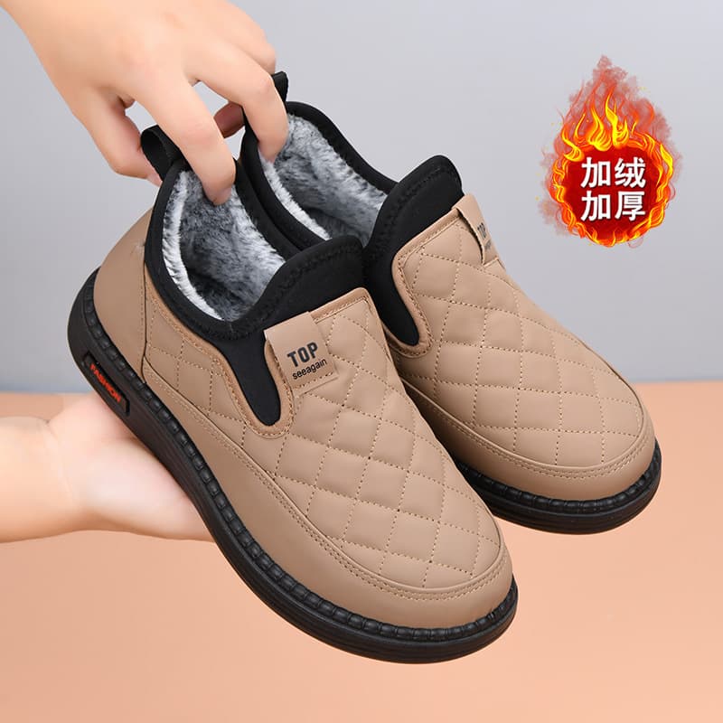 Winter Fleece-Lined Warm Mother Shoes, Leather Waterproof Mid-Aged Cotton Shoes, New Beijing-Style Casual Cotton Shoes for Women