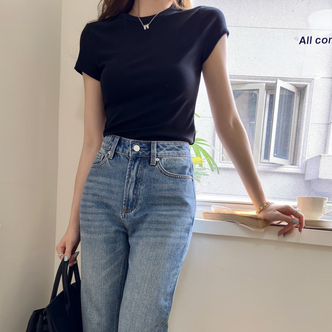 Tommy Classic R0W Cotton Stretch Multi-Color Classic Women's Round Neck Short Sleeve T-Shirt