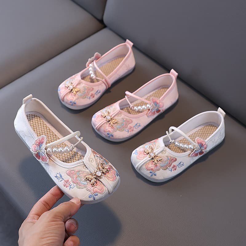 Hanfu shoes for girls, embroidered shoes, children's old Beijing cloth shoes, baby handmade ancient style ancient costume spring and autumn butterfly embroidered shoes