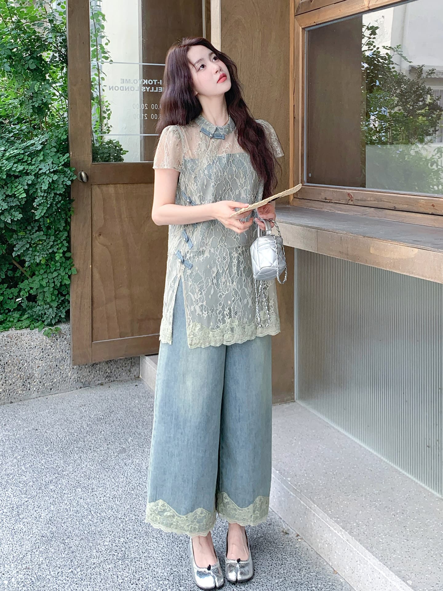 New Chinese Style Two-Piece Set for Women 2026 Summer Stunning Lace Top with Denim Wide-Leg Pants Complete Outfit