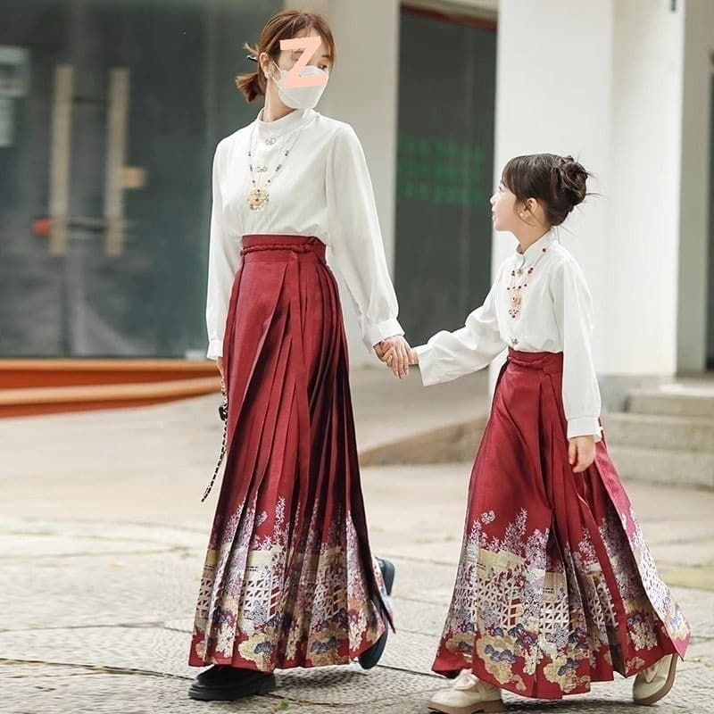 New autumn style Ming-style children's Hanfu long dress for girls, featuring a horse-face skirt and matching parent-child attire.