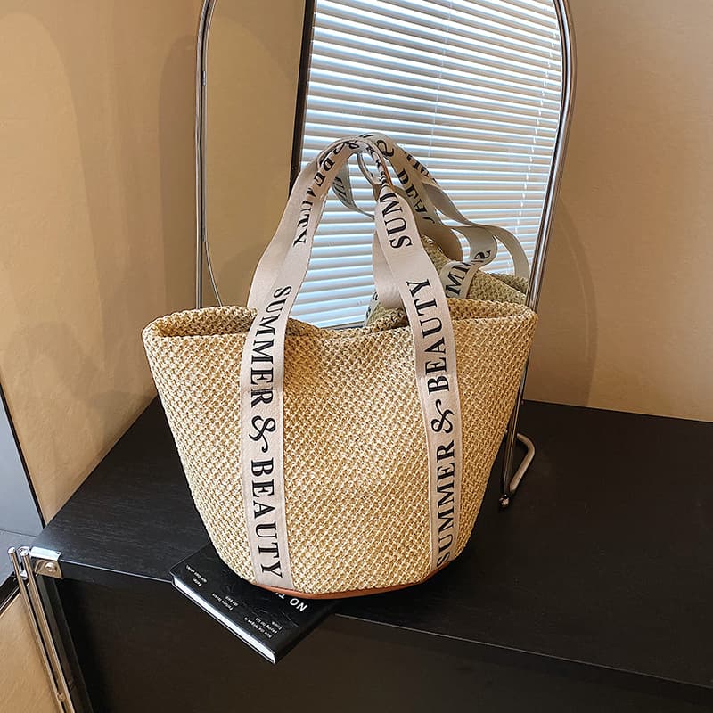 2025 New Woven Tote Bag Women's Large Capacity Summer Beach Bag Shoulder Handbag Straw Bucket Bag