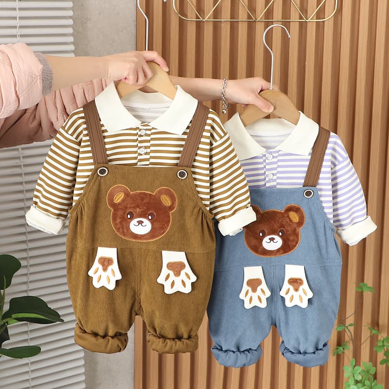 Boy baby carrier 2025 new spring clothes baby children's clothing two-piece set spring outer wear