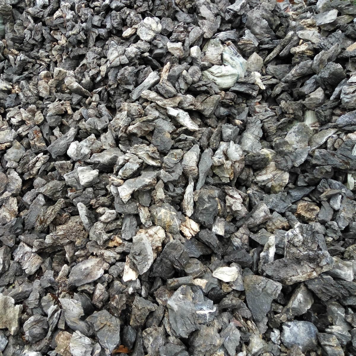 Aquarium landscaping stone, special grade small green dragon stone, natural small stone, succulent bonsai decorative rockery mountain
