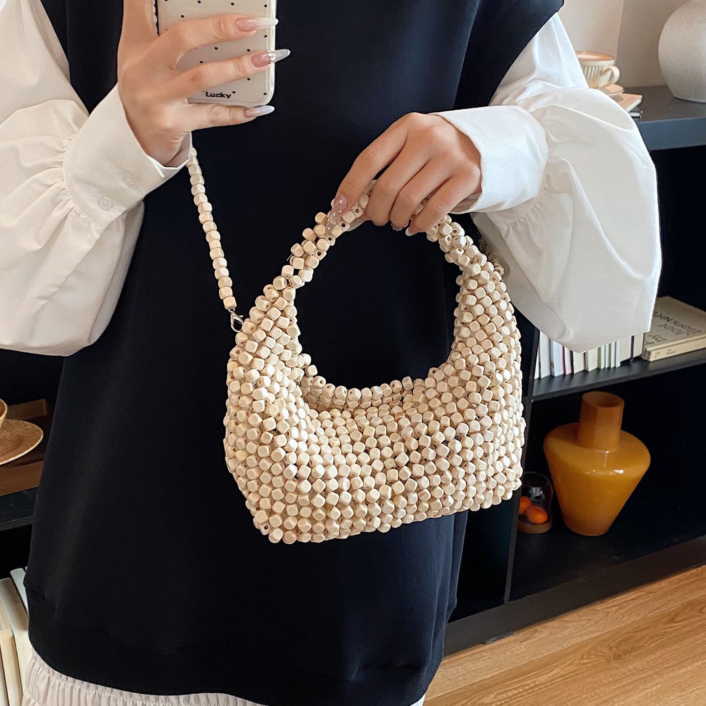 Niche Korean style oblique new beaded 2026 bag cross-fashion shoulder casual bag design light luxury and simplicity