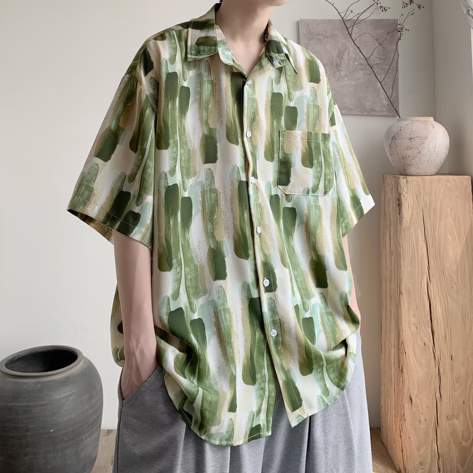 Ice silk green printed shirt men's short-sleeved high-end niche tie-dye half-sleeved shirt handsome loose large size shirt