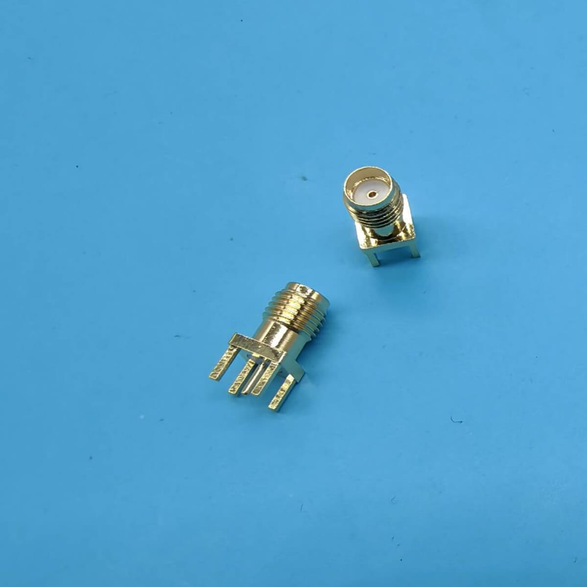 RF coaxial socket, 0-6Ghz, straight pin, factory direct sales.