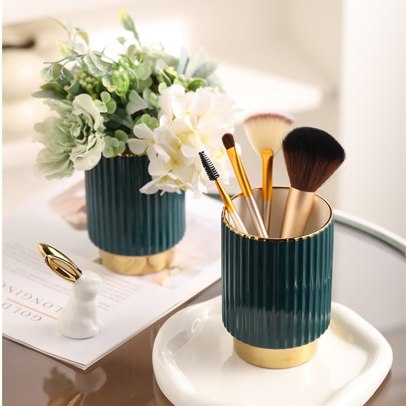 European Style Ins Dark Green Light Luxury Pen Holder Makeup Brush Storage Cup Creative Office Storage Pen Holder Student Storage Pen Holder