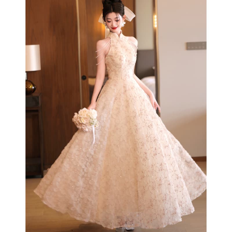 2025 New Women's Evening Dress with Cheongsam Collar, Tulle Skirt, Light Luxury, Unique, Graduation and Adult Ceremony, Halter Neck, Vocal and Art Exam Gown