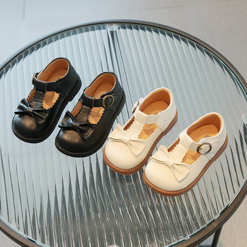 Cute bow princess shoes for girls, new summer style, fashionable soft-soled Velcro shoes, performance shoes
