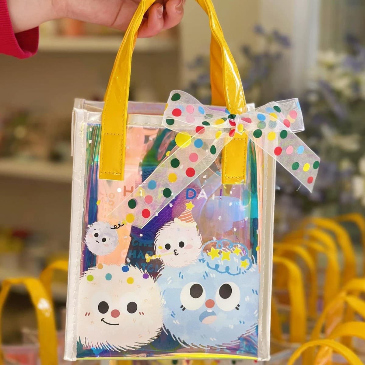 Ready-to-ship handle bags, cartoon snacks, pom-pom jelly, kindergarten children's graduation gifts, birthday gift bags.
