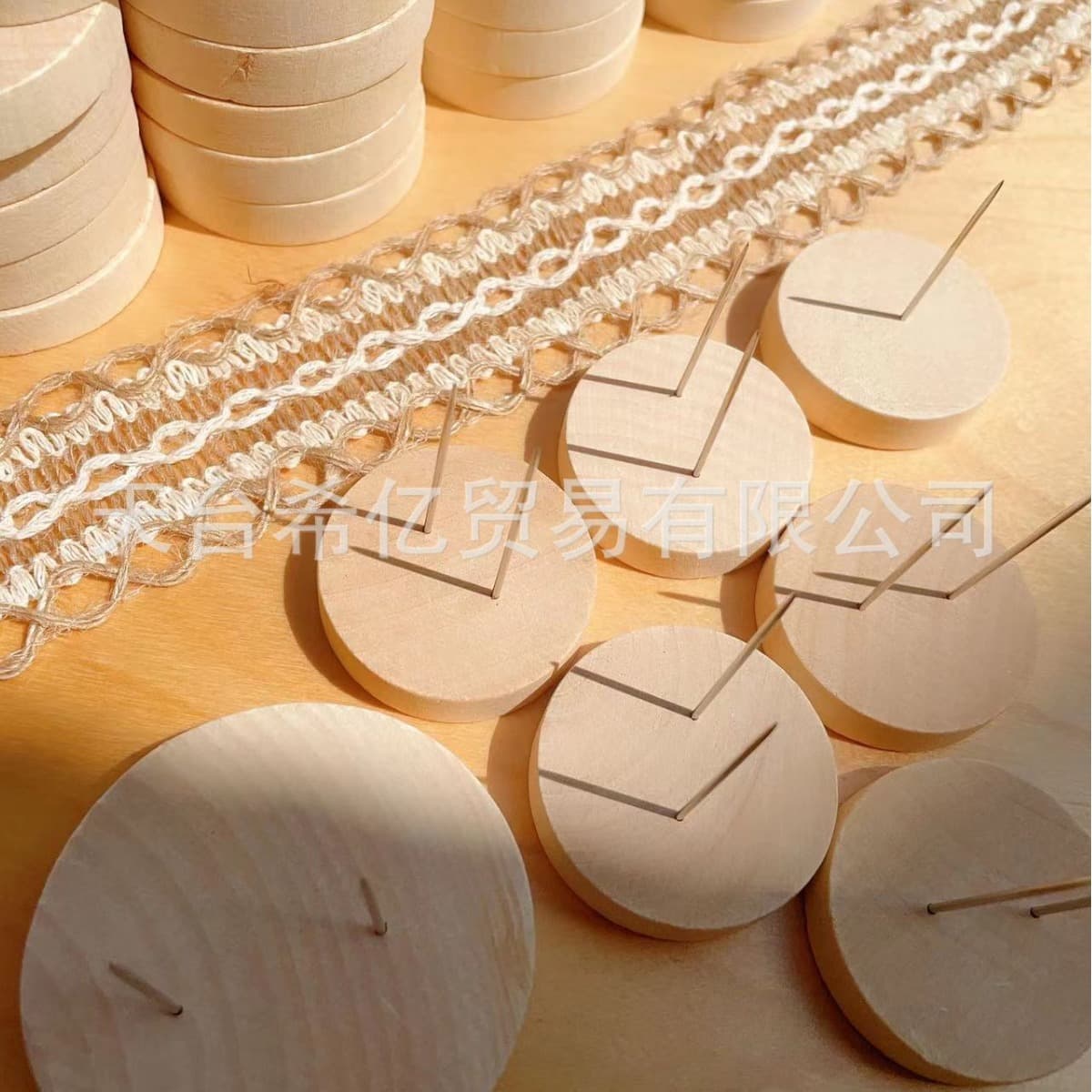 Home Decorative Ornament Stand Base Household Textiles Decorative Accessories Support Frame For Display Items